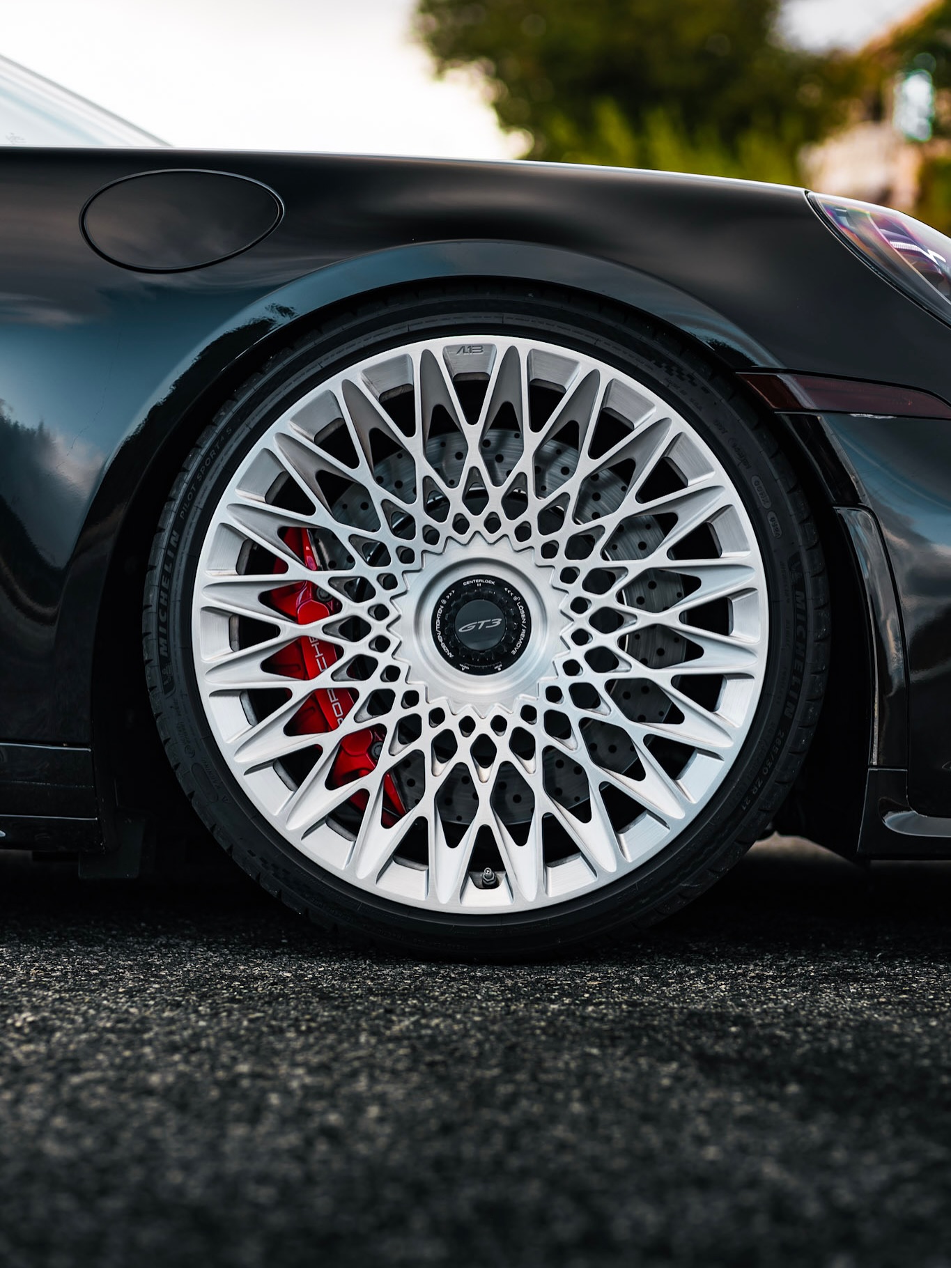 Porsche 911 GT3 photo 3